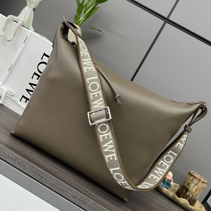 l*ew* satchel bags